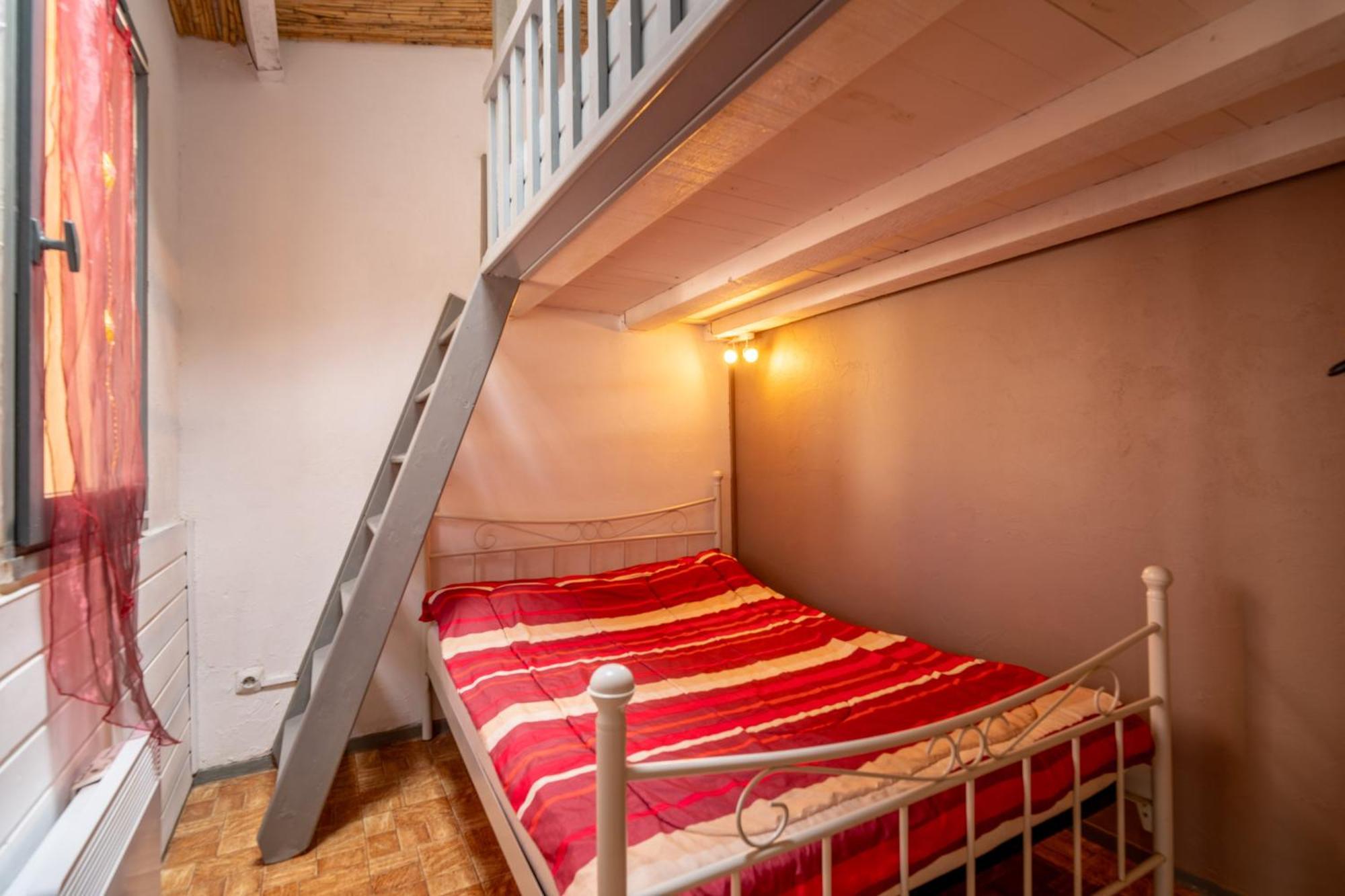 Maison Fleurynes Флері Екстер'єр фото