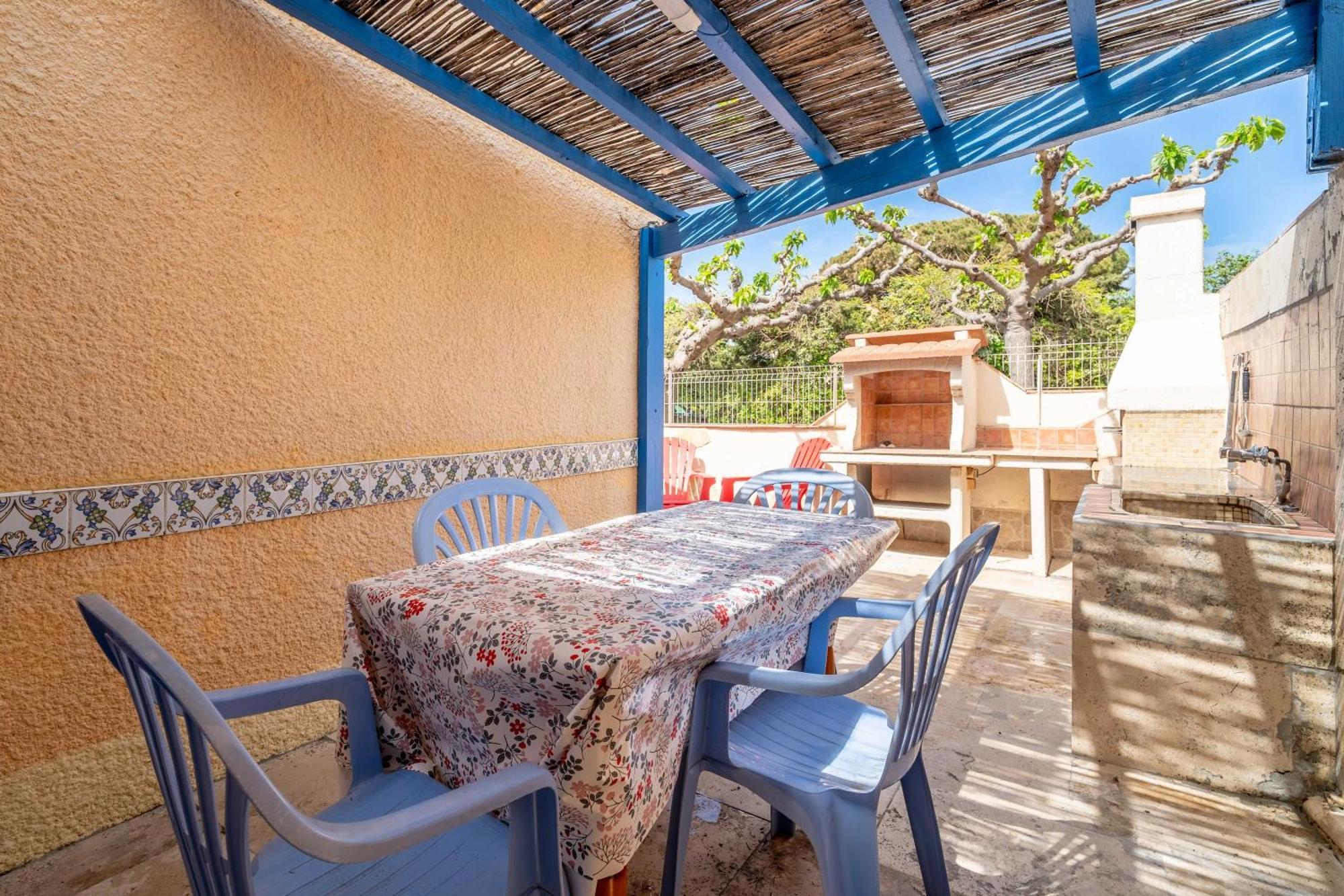 Maison Fleurynes Флері Екстер'єр фото