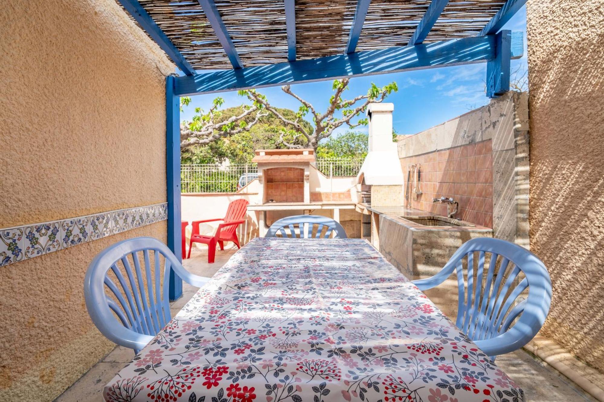 Maison Fleurynes Флері Екстер'єр фото